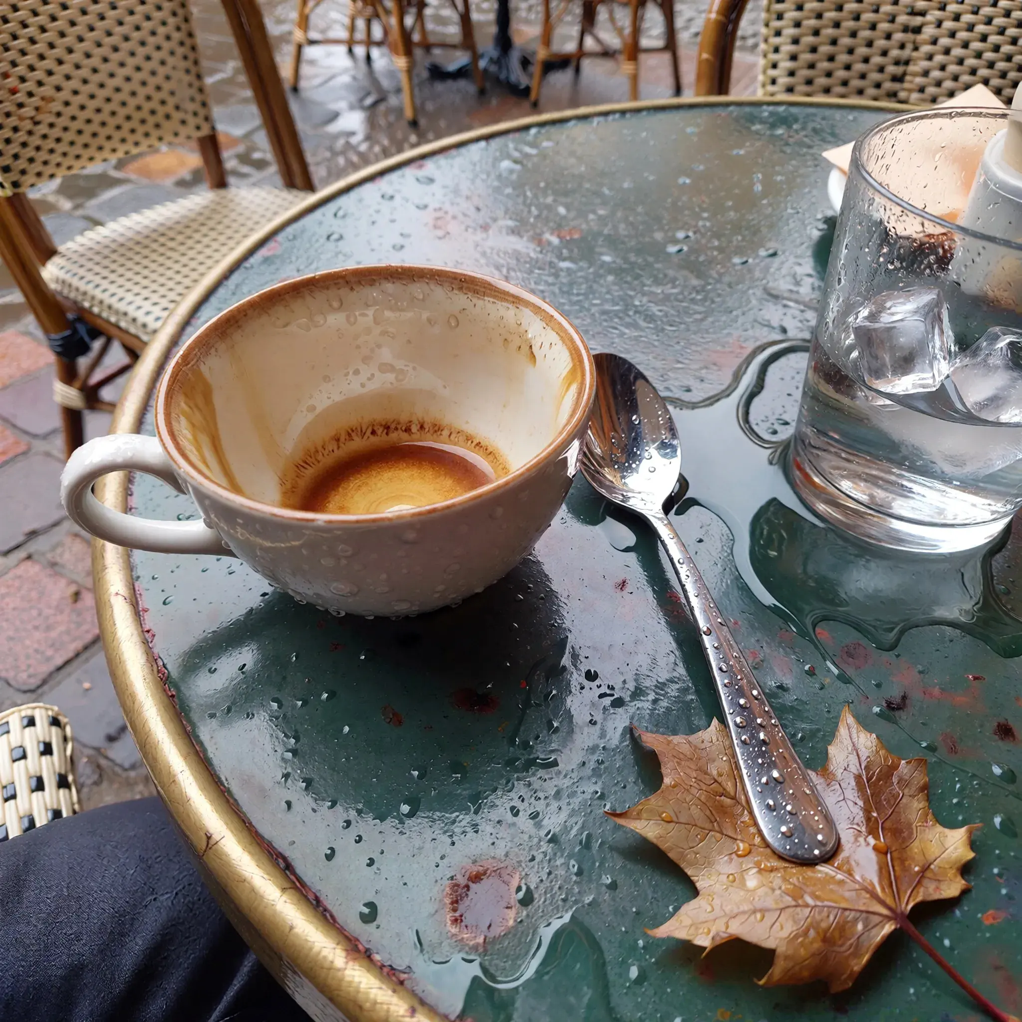 8f6b58dd-0a6b-46d1-a75a-19d7d172f905